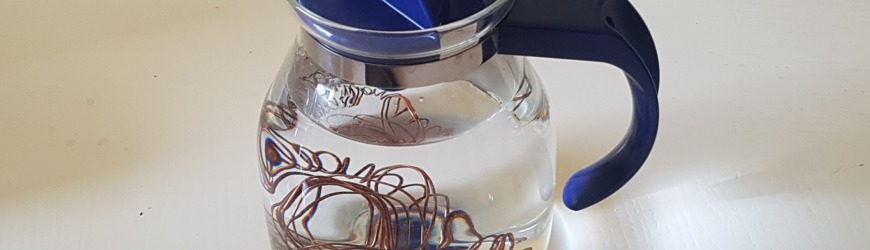 BAKRENA VODA brez bakrene posode!